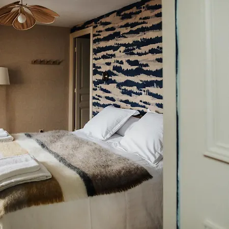 Le Mora Hotes Bed & Breakfast