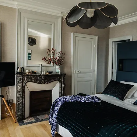 Le Mora Hotes Bed & Breakfast 4*