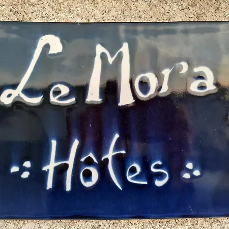 Le Mora Hotes Bed & Breakfast *