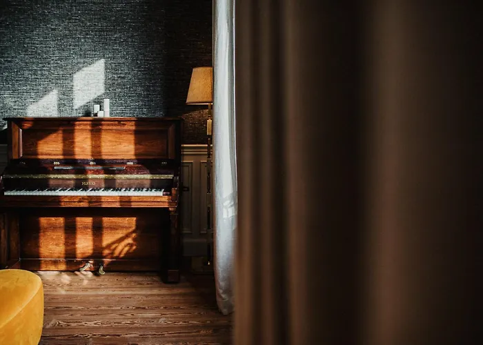 Le Mora Hotes Bed & Breakfast